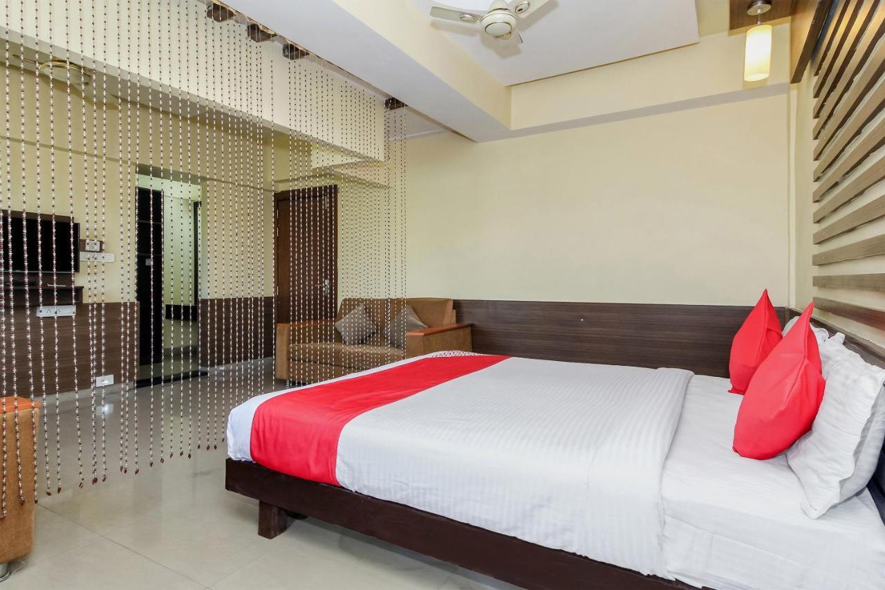 โอโย 30537 โฮเต็ล เมฆราช Hotel บิจาปุร์ ภายนอก รูปภาพ