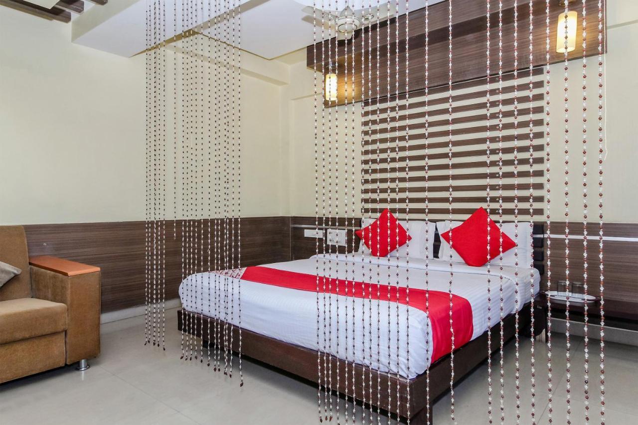 โอโย 30537 โฮเต็ล เมฆราช Hotel บิจาปุร์ ภายนอก รูปภาพ